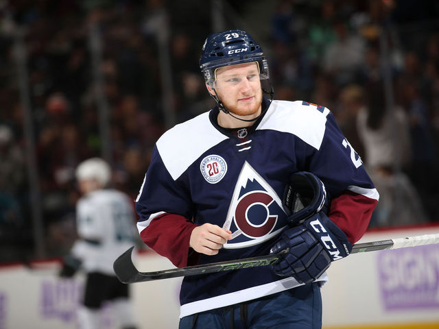 Avalanche ink MacKinnon to 7-year extension worth $44.1M