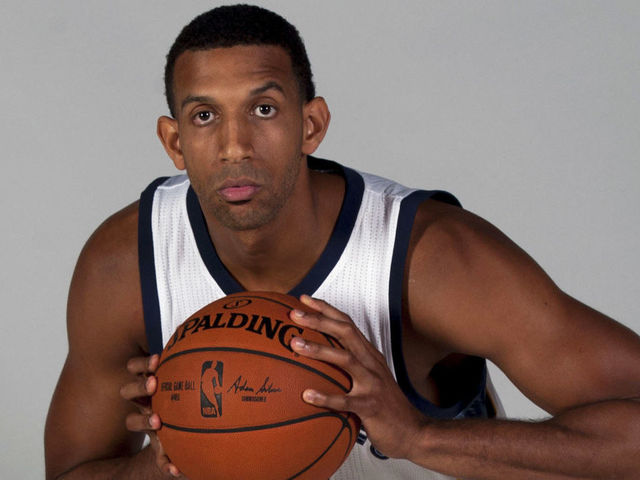 Grizzlies' Wright reportedly out 2 months following ankle surgery