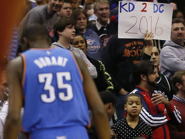 Durant to Wizards fans: 'You should focus on who you have on your team'