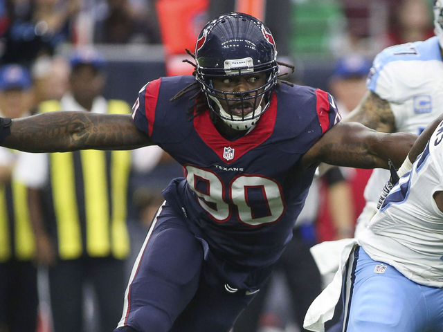 Texans' Clowney credits yoga for weight loss