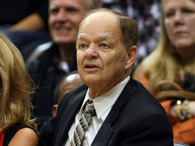 Timberwolves owner ready to sell 30 percent stake in team | theScore