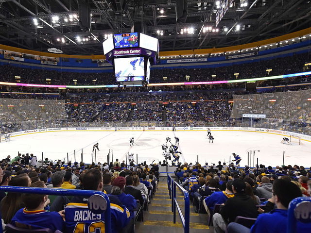 VIDEO: Blues fans chant 'Kroenke Sucks!' as Rams leave St. Louis