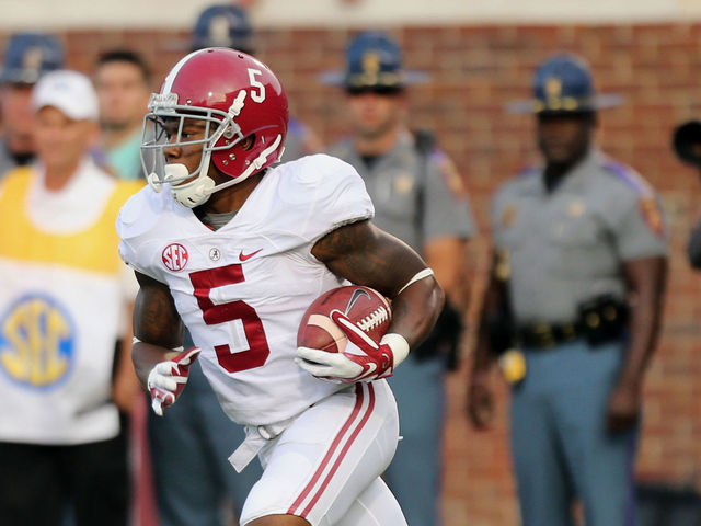 VIDEO: Alabama's Cyrus Jones goes off for 69-yard punt return TD