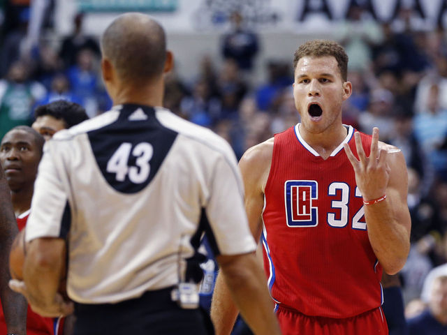 Report: Blake Griffin fractures hand after hitting Clippers staff member