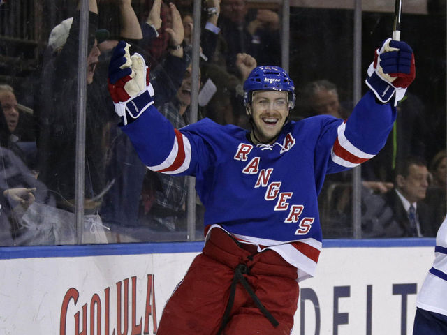 Rangers trade Stepan, Raanta to Coyotes for No. 7 pick