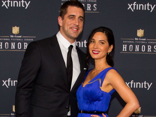 Olivia Munn: Neither side is clean in Aaron Rodgers' family rift