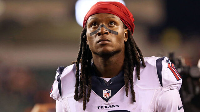 Texans won't know Hopkins' status until game time
