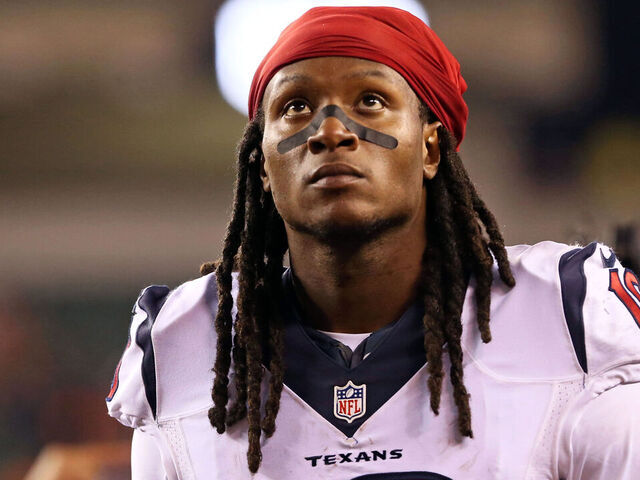 Texans won't know Hopkins' status until game time