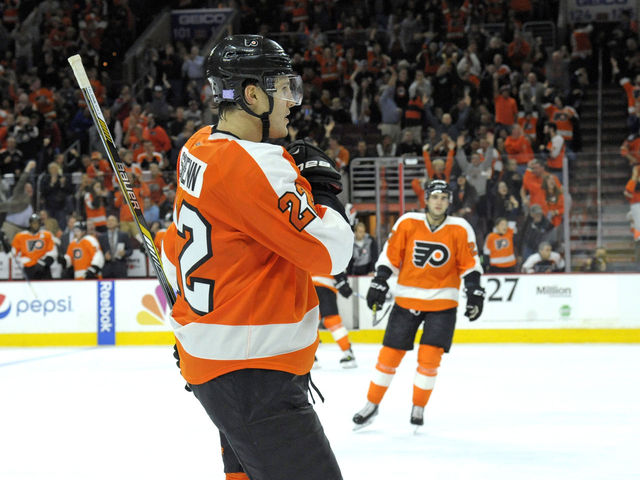 VIDEO: Brayden Schenn given all the time he needs on breakaway