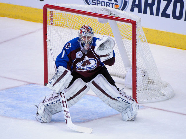 Varlamov, Stempniak, Elliott named NHL's 3 stars of the week