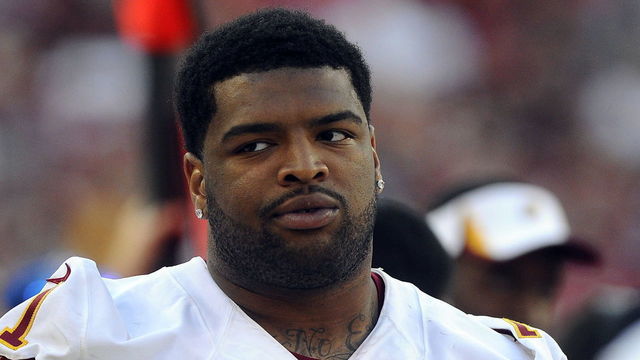 Report: Standoff between Trent Williams, Redskins likely to last all season