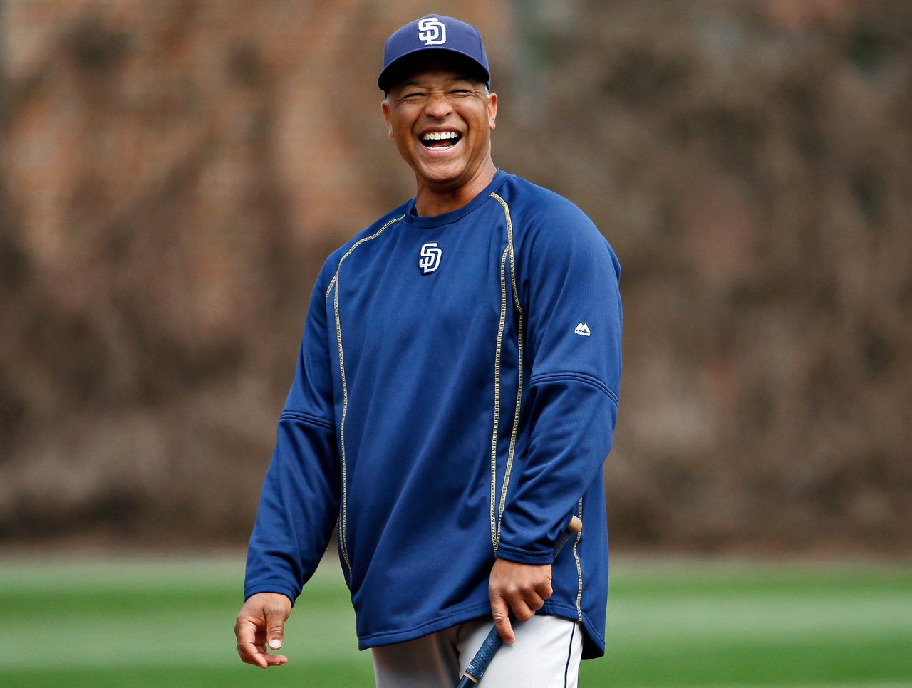 Dodgers Expected to Hire Dave Roberts Manager: Sources
