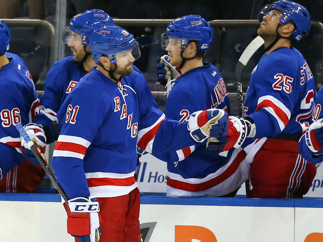 VIDEO: Rick Nash goes solo on 4-on-1 goal