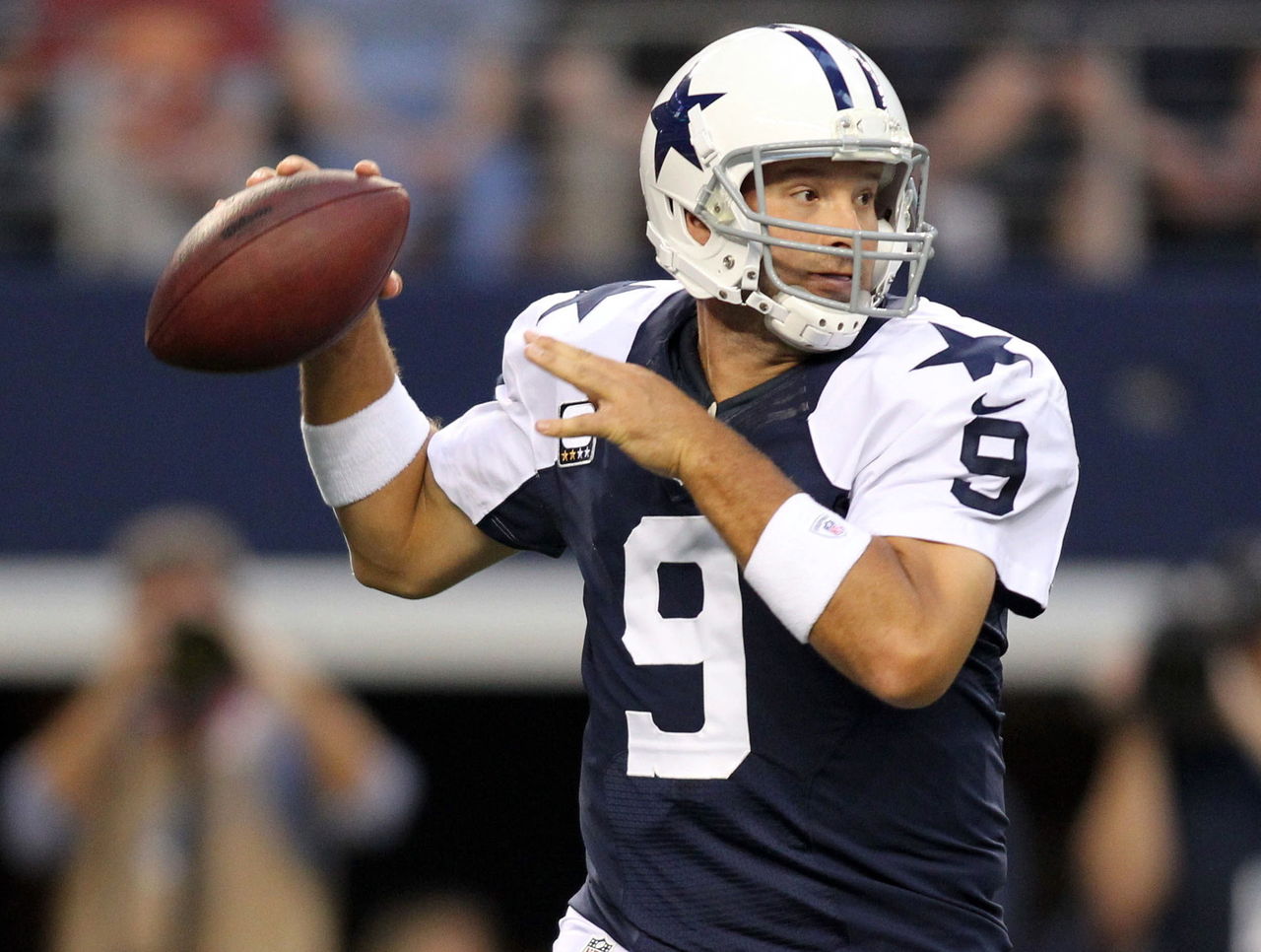 Dallas Cowboys Qb Tony Romo is all smiles during the 2010 NFL Pro Bowl held  at Sun Life Stadium. (Credit Image: © Don Montague/Southcreek  Global/ZUMApress.com Stock Photo - Alamy