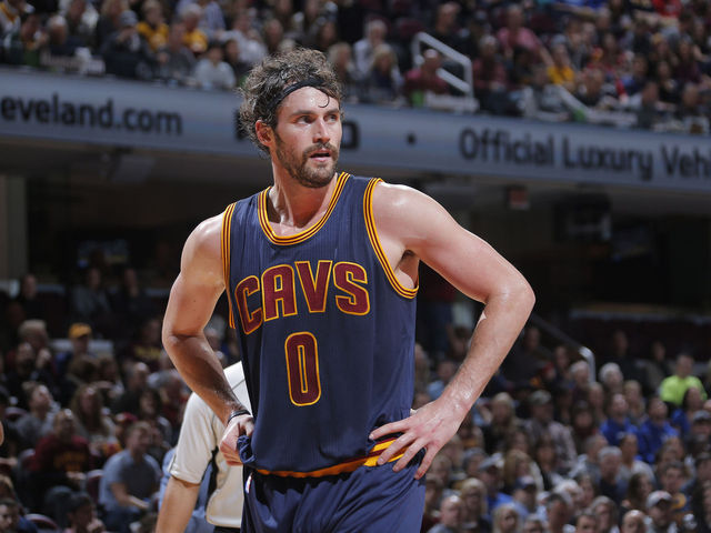 Kevin Love sits vs. Lakers with sprained knee
