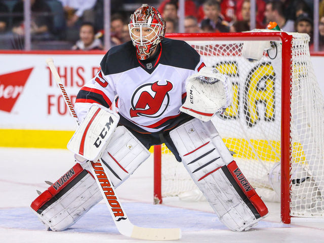 Knee injury sidelines Devils' Schneider at least 2 weeks