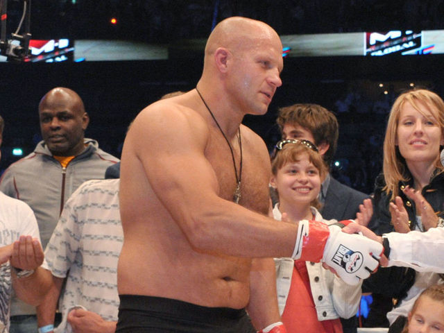 Fedor Emelianenko defeats Jaideep Singh in 1st fight of comeback