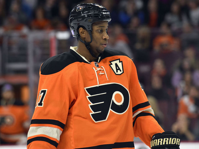 Flyers' Simmonds won't be suspended for punching McDonagh