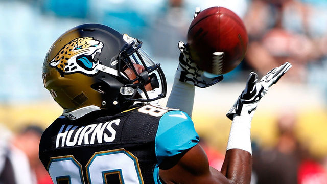Jaguars release Hurns, Lewis