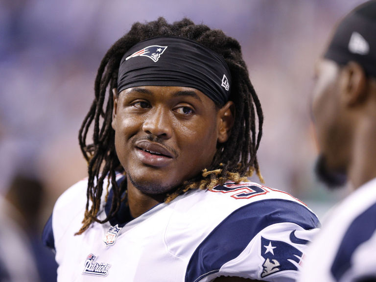 Patriots' Hightower Exits Game Vs. Broncos With Knee Injury 