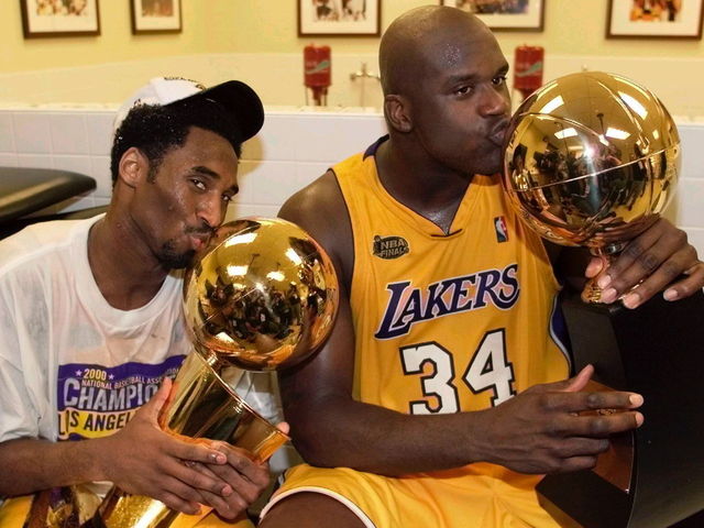 Shaq to Clippers: Stop covering Lakers' banners at Staples Center