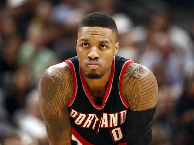 Damian Lillard questionable vs. Mavs with apparent case of food poisoning