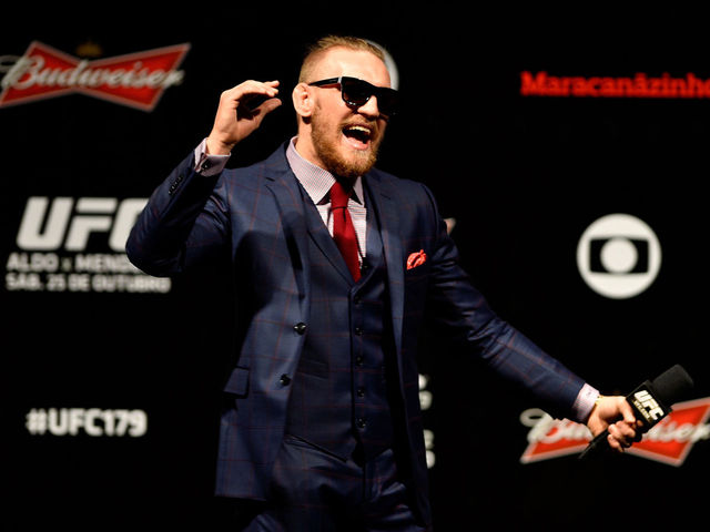 VIDEOS: McGregor takes swipe at Diaz during UFC 196 presser