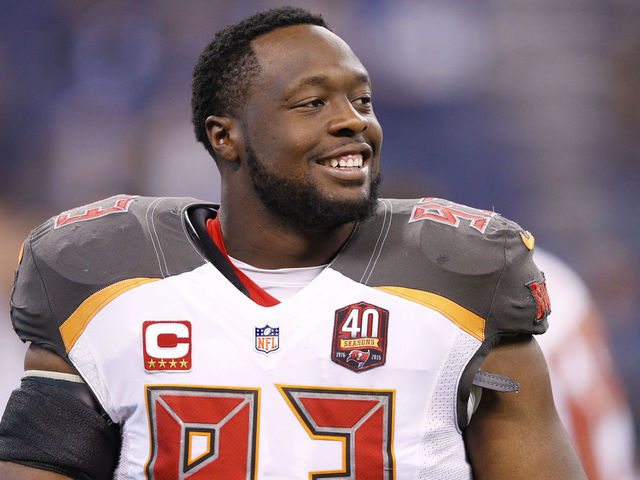 Buccaneers' McCoy lobbies for Bennett, Talib to join team