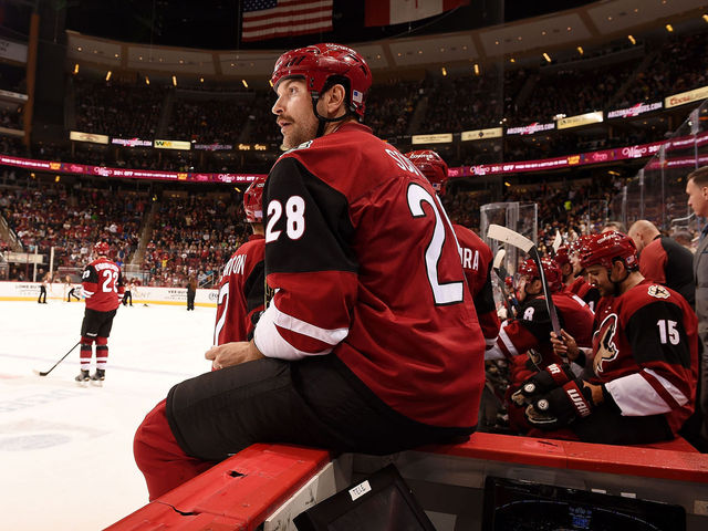 Twitter reacts as All-Star John Scott traded to Canadiens
