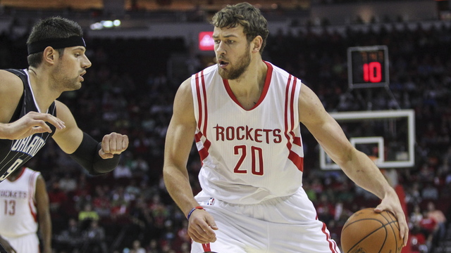 Rockets trade Motiejunas, Thornton to Pistons