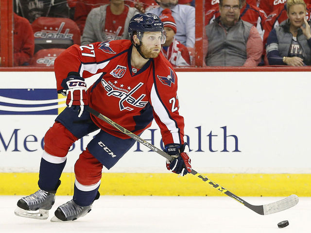 Capitals' Alzner: Groin nearing 100 percent
