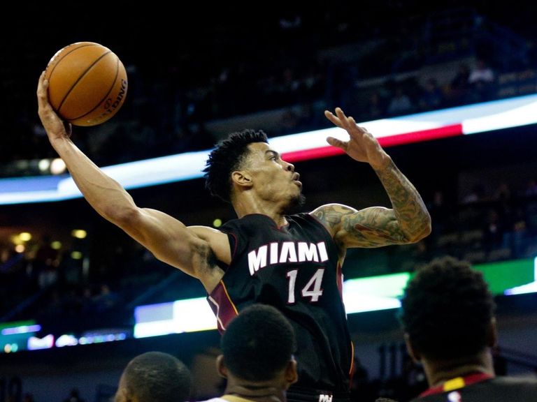 VIDEO: Gerald Green Flies Past Cody Zeller On Way To Rim | TheScore.com