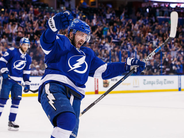 Lightning sign Kucherov to 3-year extension