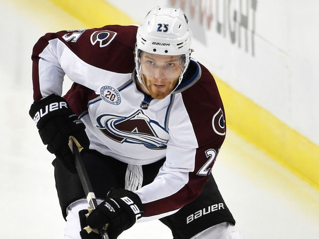 Blues' shutout streak ends after Grigorenko goal