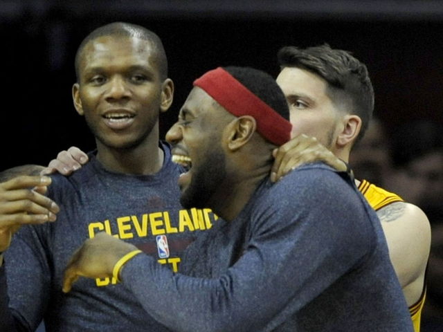 LeBron calls James Jones his 'favorite player of all time'