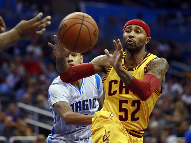 Cavs' Williams will not play vs. Thunder with thumb sprain