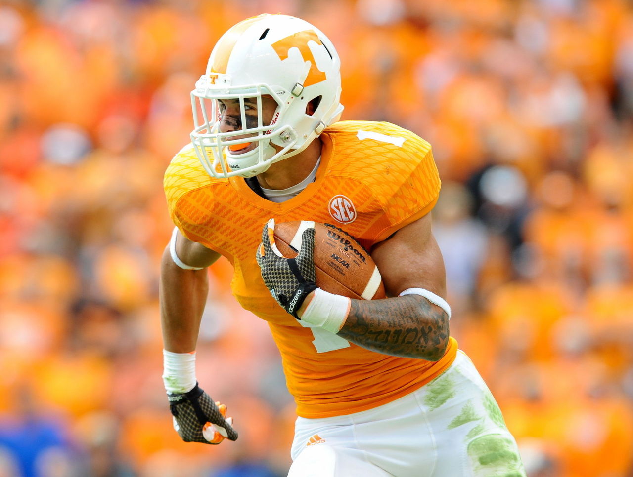 Tennessee Football: Former Vol Jalen Hurd Appears Interested in