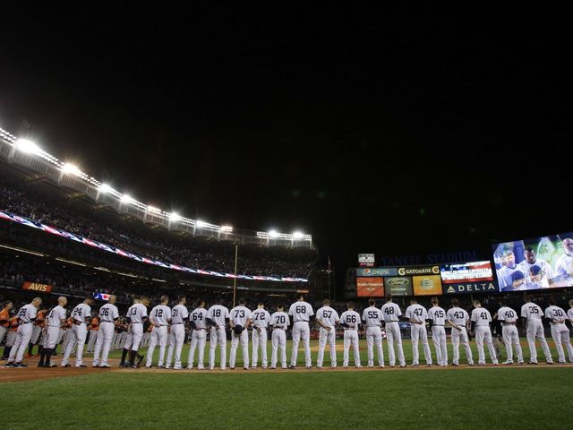 PHOTO: Yankee Stadium transformed into football field for Pinstripe Bowl