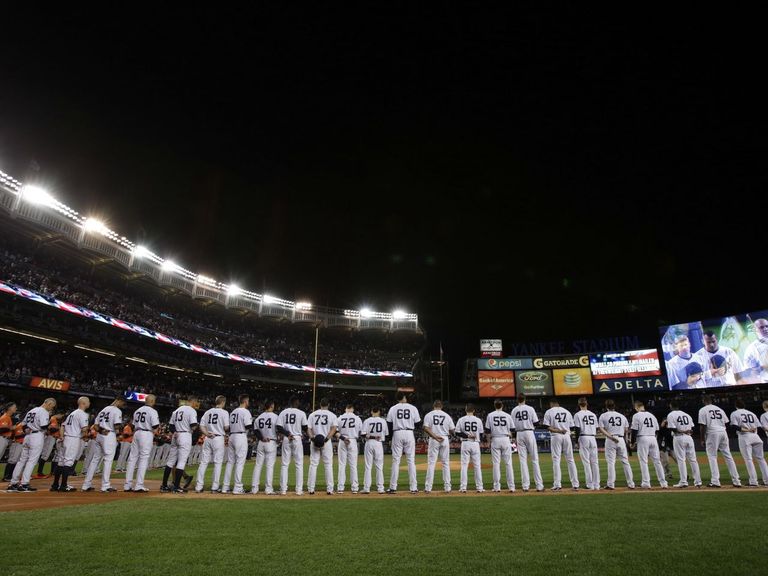 PHOTO Yankee Stadium transformed into football field for Pinstripe