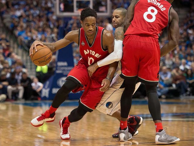 DeRozan helps Raptors edge Mavericks in thriller north of the border