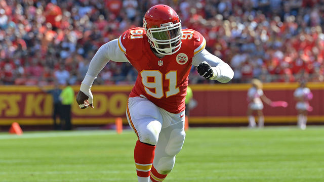 Tamba Hali unhappy with playing time, questions future with Chiefs