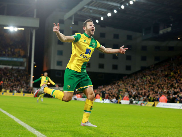 Norwich City reaches deal with West Ham over permanent transfer of Matt Jarvis