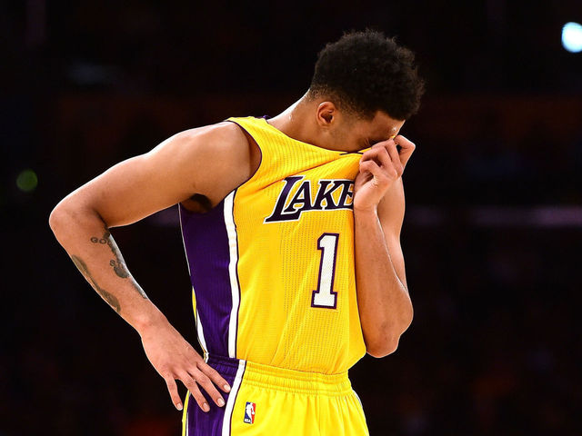 Lakers' Russell sprains ankle, unsure about Friday vs. Thunder