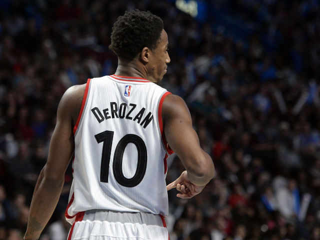DeRozan struggles, fights through flu-like symptoms in win over Cavs