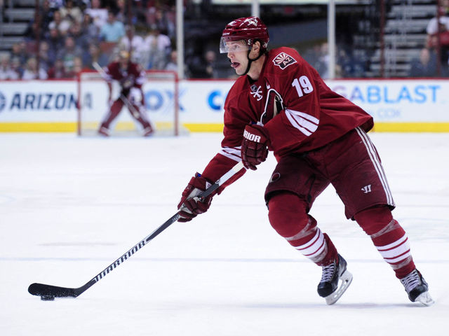 Coyotes' Doan passes Hawerchuk for most goals in franchise history