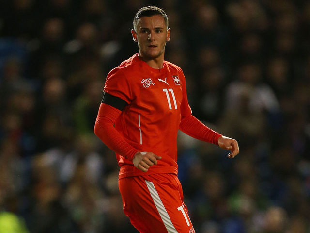 Everton signs Swiss youngster Shani Tarashaj