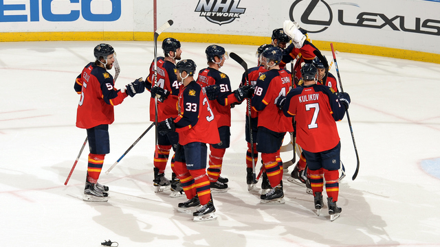 Panthers win team-record 8th straight in front of sellout crowd