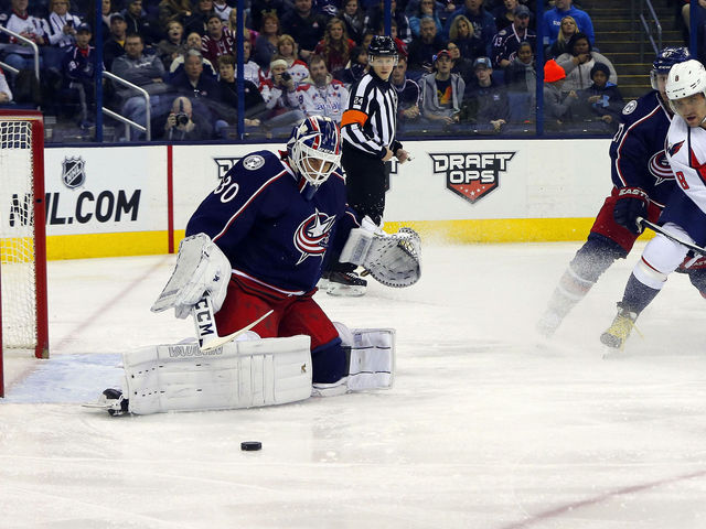 Blue Jackets' McElhinney injured, won't play Tuesday vs. Wild