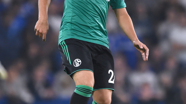 Schalke's Kaan Ayhan joins Eintracht Frankfurt on loan until end of season