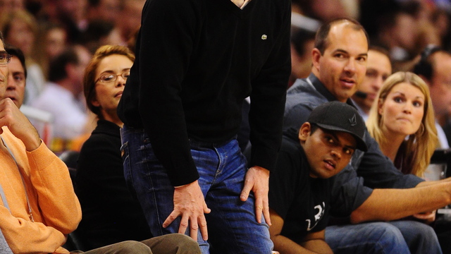 Suns owner laments millennial culture in assessing team's woes